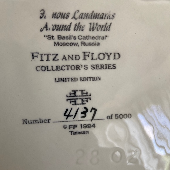 Fitz and Floyd 1994's St. Basil's Cathedral Teapot - Picture 7 of 7